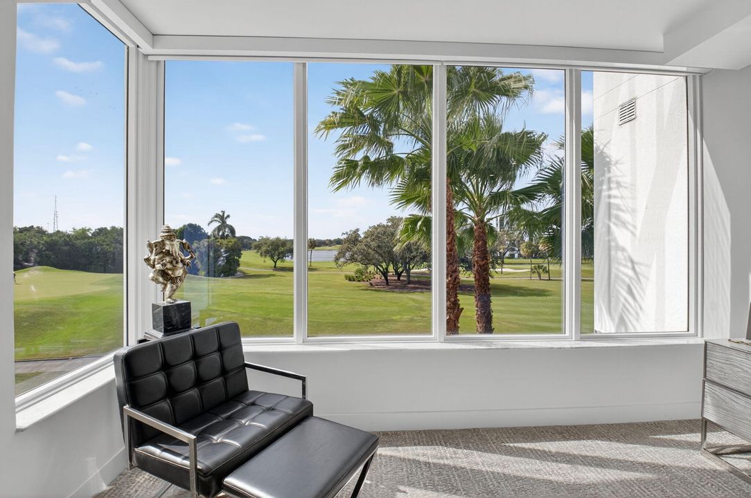 For Sale: $2,795,000 (2 beds, 2 baths, 1995 Square Feet)