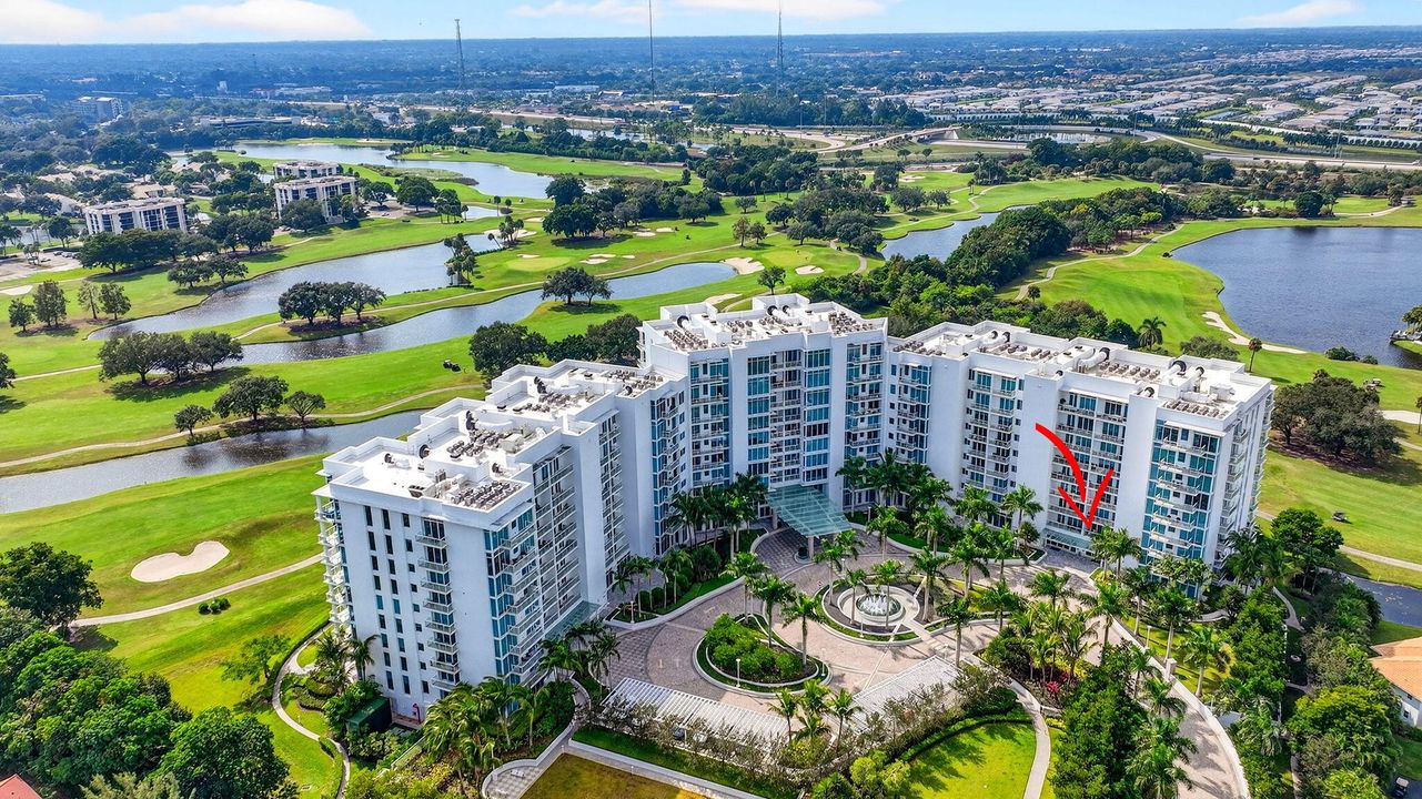 For Sale: $2,795,000 (2 beds, 2 baths, 1995 Square Feet)