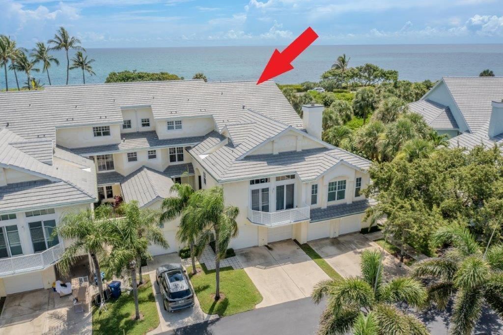 For Sale: $1,099,000 (3 beds, 3 baths, 1897 Square Feet)