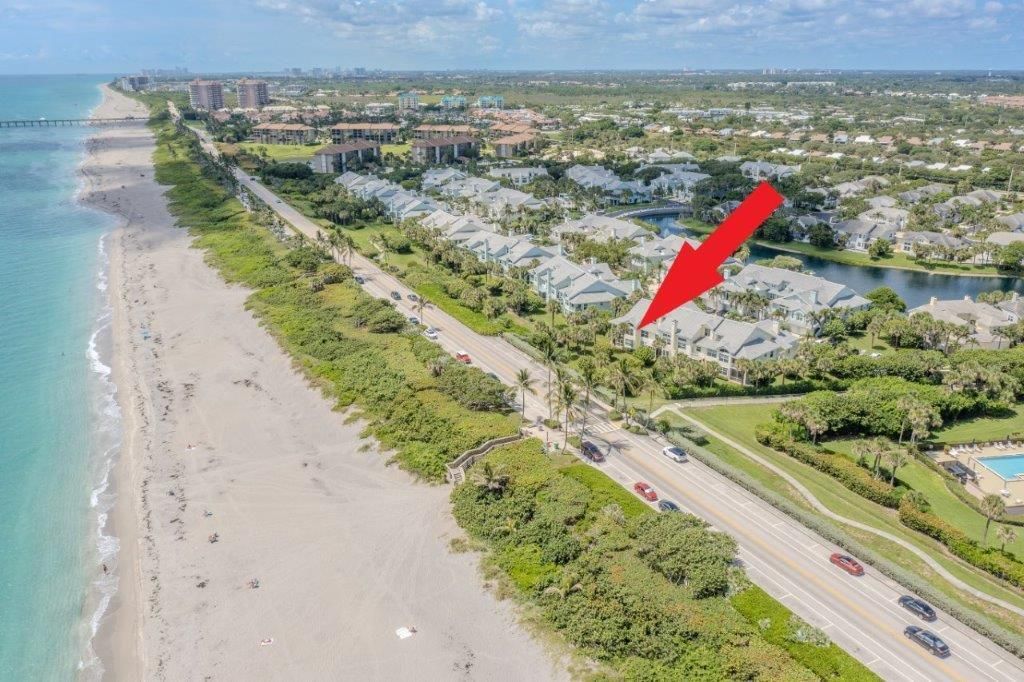 For Sale: $1,099,000 (3 beds, 3 baths, 1897 Square Feet)