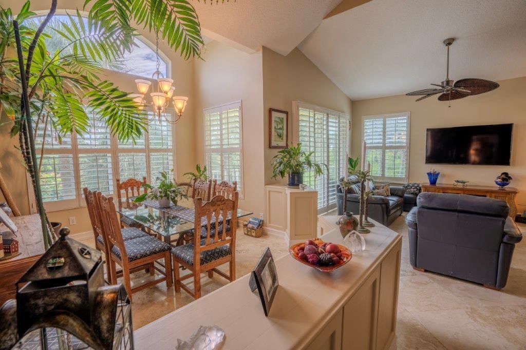 For Sale: $1,099,000 (3 beds, 3 baths, 1897 Square Feet)