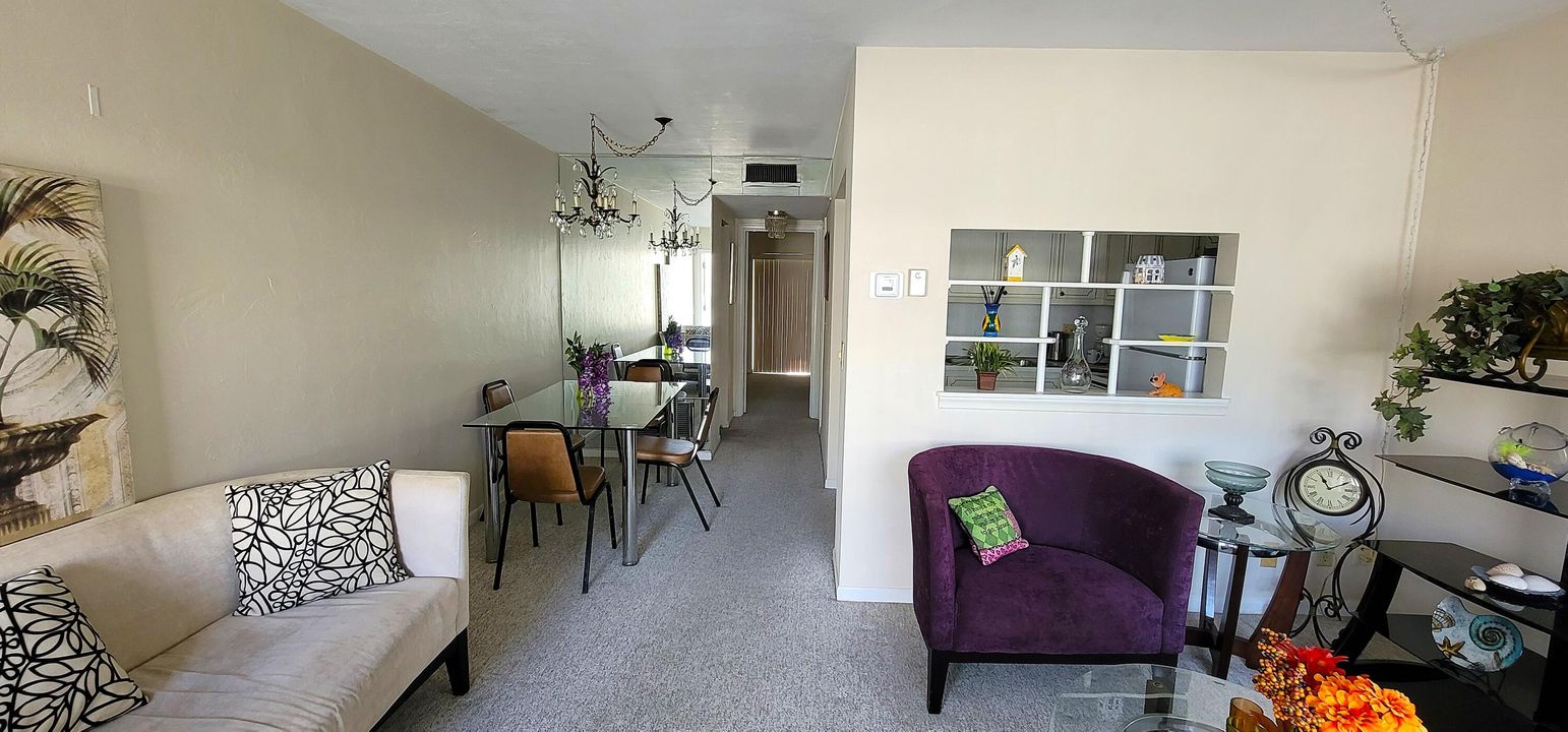 For Rent: $1,200 (1 beds, 1 baths, 612 Square Feet)