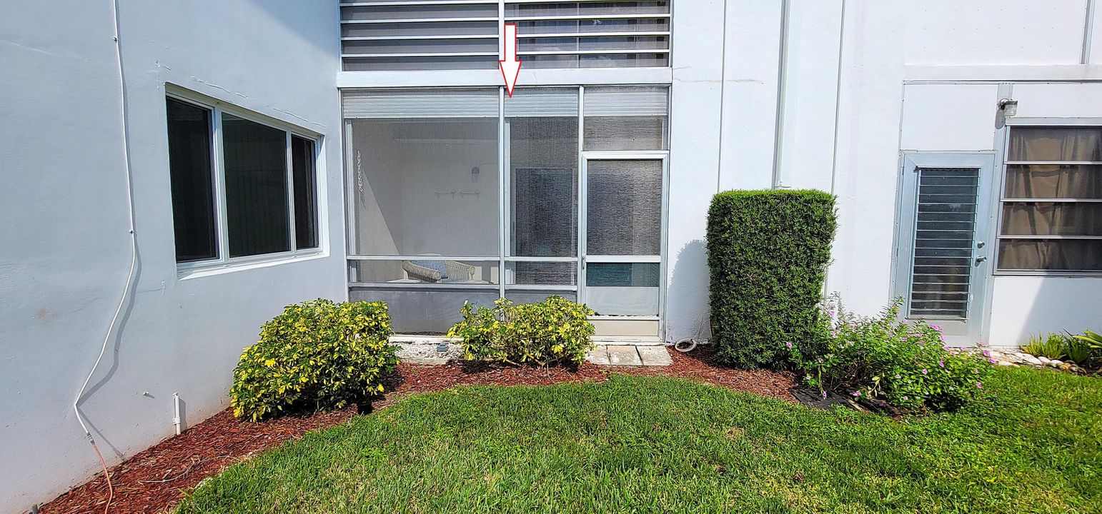 For Rent: $1,200 (1 beds, 1 baths, 612 Square Feet)