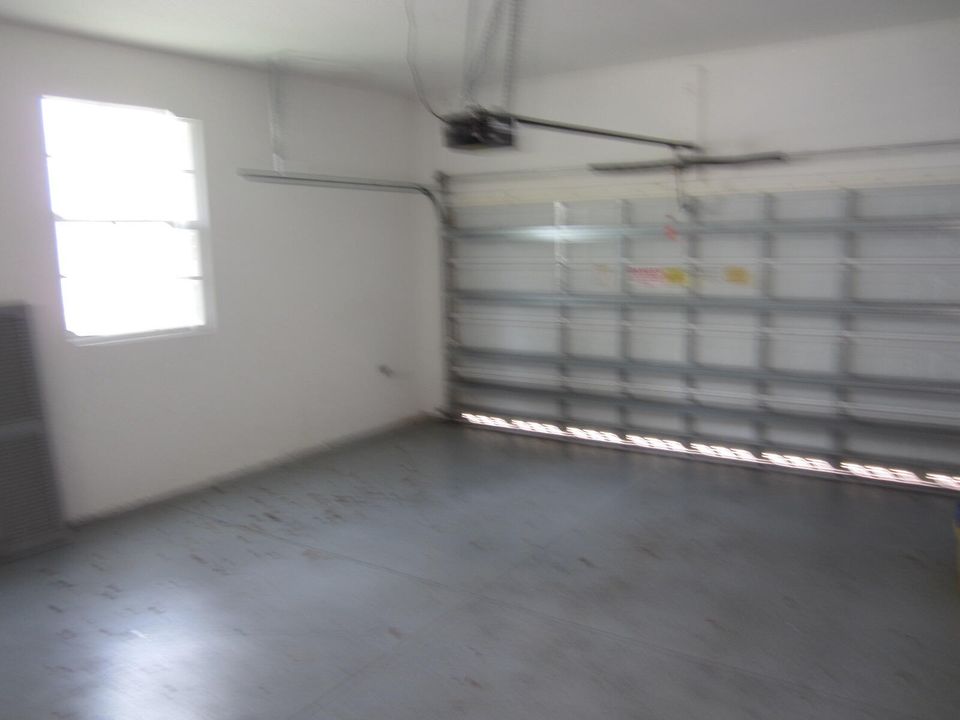 В аренду: $3,900 (3 спален, 2 ванн, 2064 Квадратных фут)