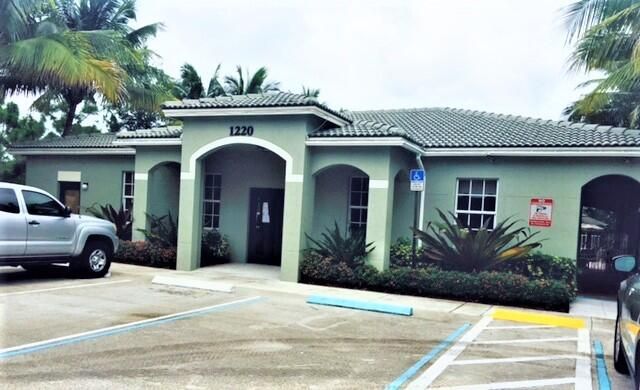 В аренду: $3,900 (3 спален, 2 ванн, 2064 Квадратных фут)