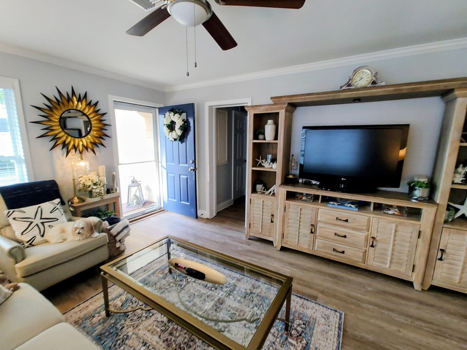 待售: $314,900 (3 贝兹, 2 浴室, 1232 平方英尺)