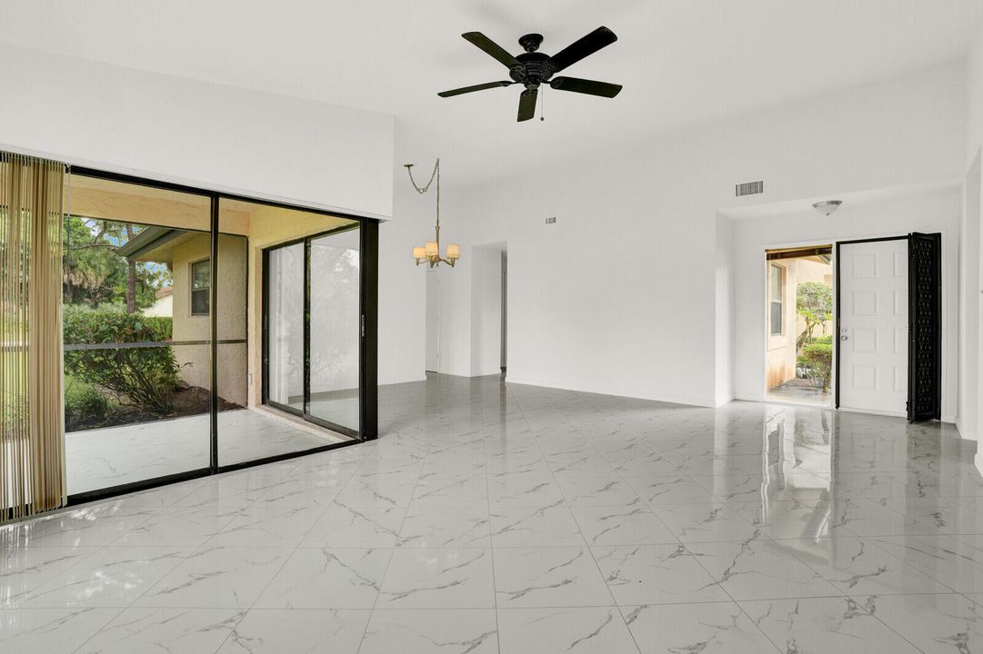 For Sale: $330,000 (3 beds, 2 baths, 1503 Square Feet)