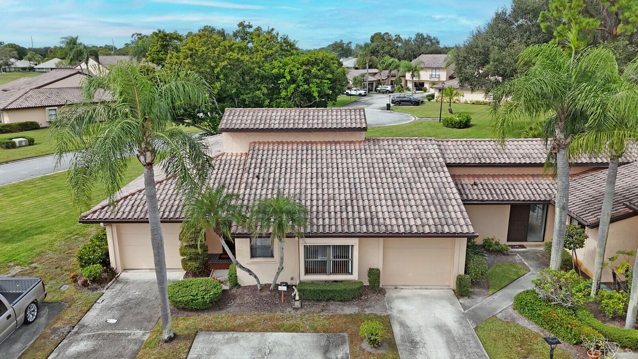 For Sale: $330,000 (3 beds, 2 baths, 1503 Square Feet)