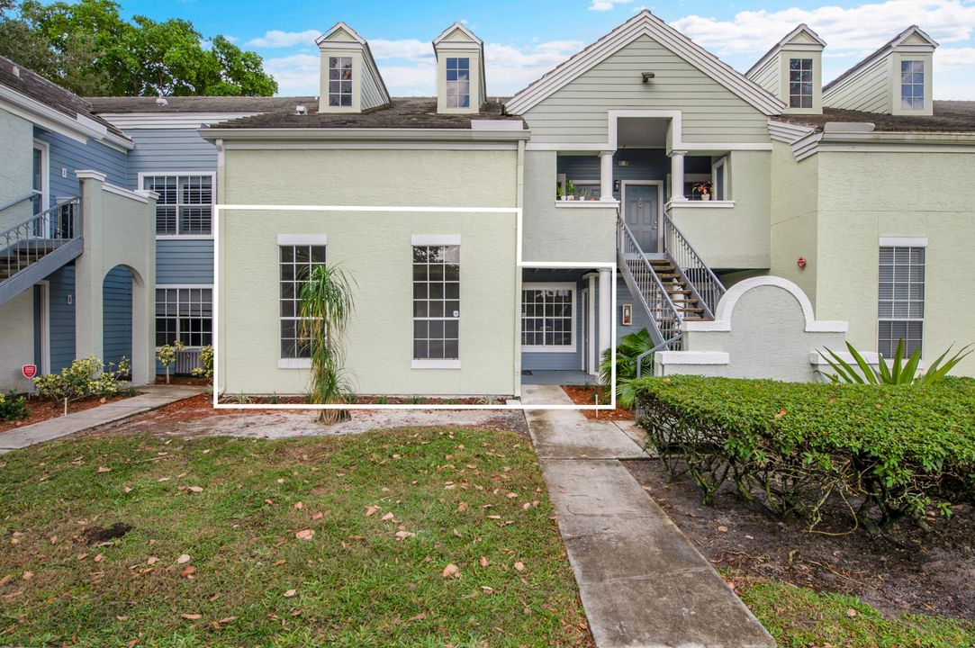 待售: $234,900 (1 贝兹, 1 浴室, 751 平方英尺)