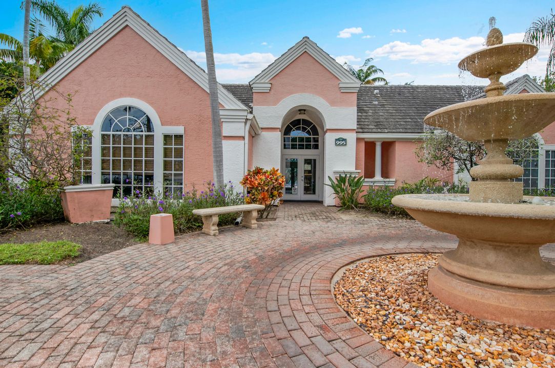 待售: $234,900 (1 贝兹, 1 浴室, 751 平方英尺)