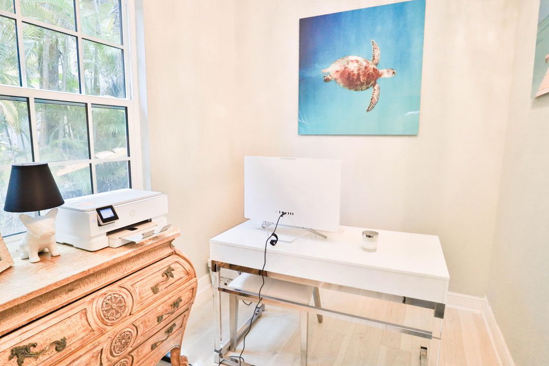 出租: $11,000 (3 贝兹, 2 浴室, 2250 平方英尺)