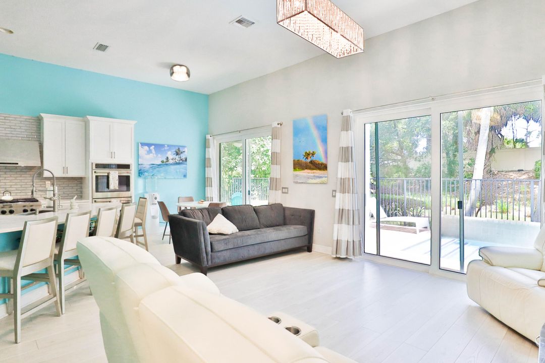 出租: $11,000 (3 贝兹, 2 浴室, 2250 平方英尺)