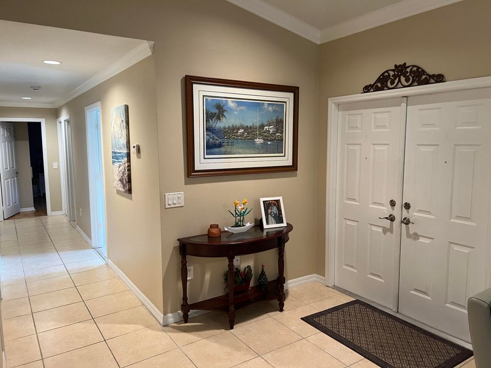 待售: $255,000 (2 贝兹, 2 浴室, 1480 平方英尺)