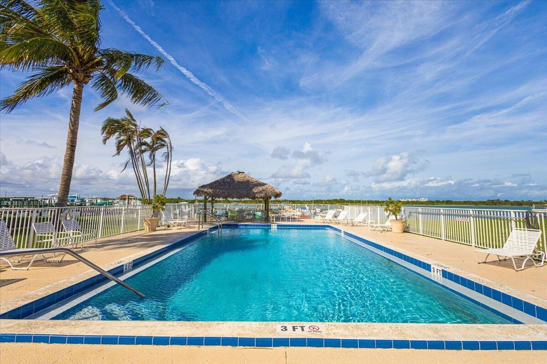 En Venta: $349,000 (2 camas, 1 baños, 1079 Pies cuadrados)