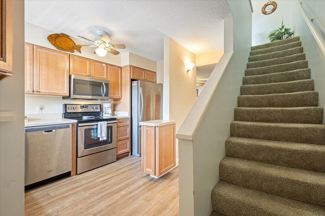 En Venta: $349,000 (2 camas, 1 baños, 1079 Pies cuadrados)