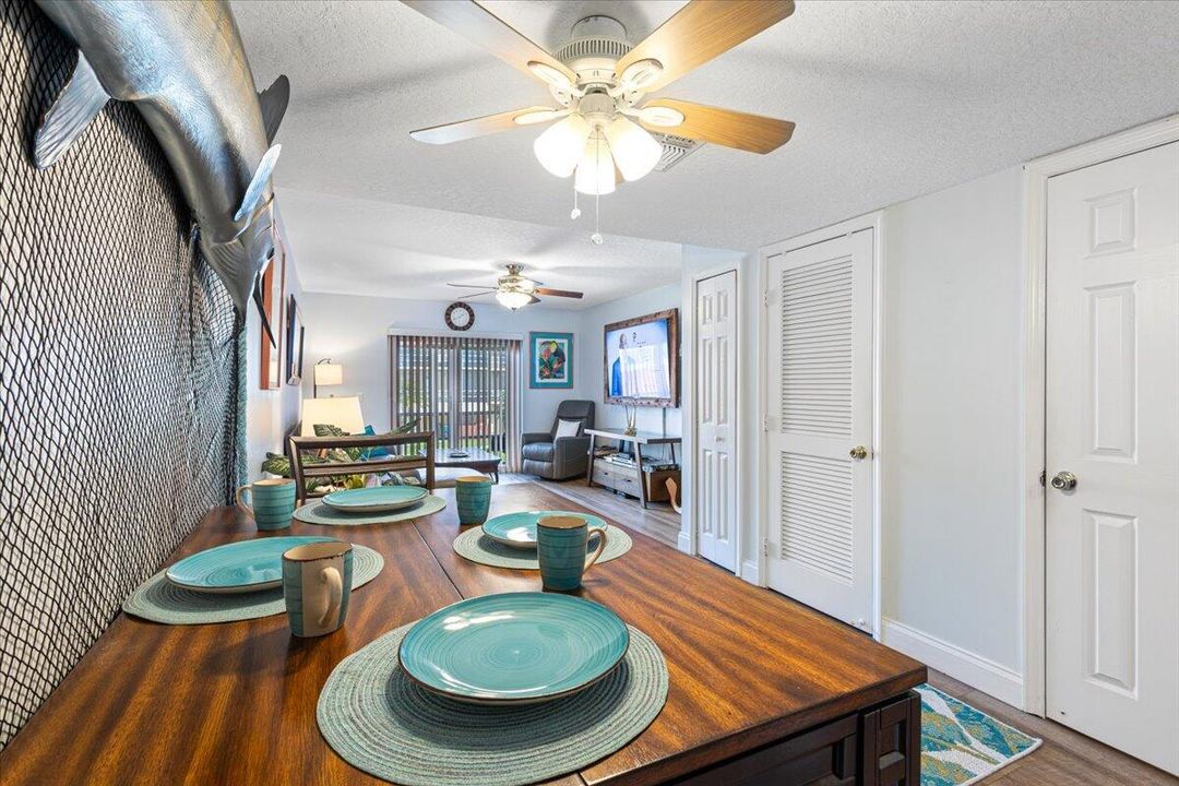 En Venta: $349,000 (2 camas, 1 baños, 1079 Pies cuadrados)