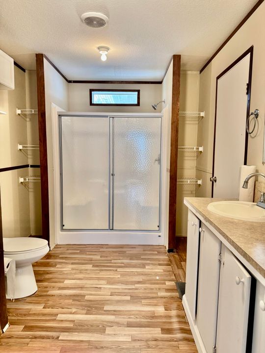 For Sale: $219,000 (3 beds, 2 baths, 1411 Square Feet)