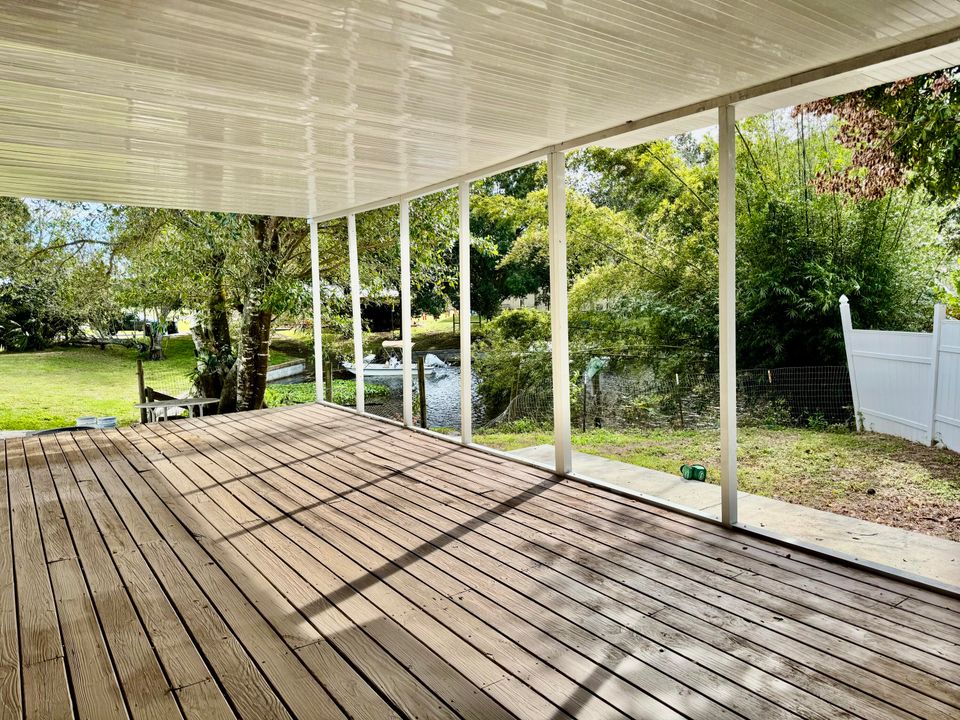 For Sale: $219,000 (3 beds, 2 baths, 1411 Square Feet)