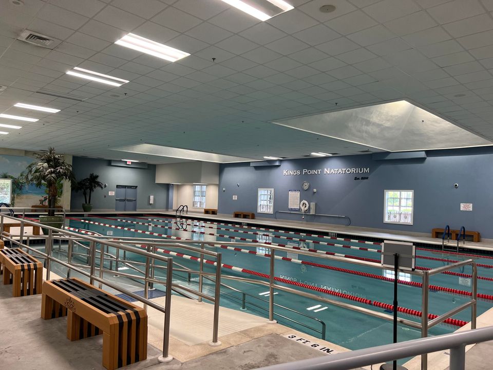 For Sale: $100,000 (2 beds, 2 baths, 920 Square Feet)