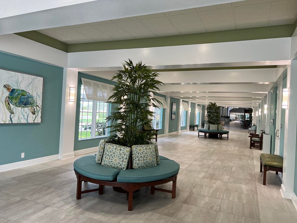 For Sale: $100,000 (2 beds, 2 baths, 920 Square Feet)