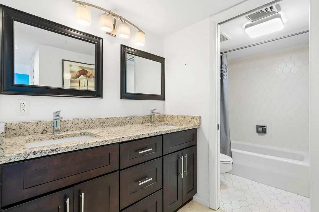 En Venta: $339,000 (2 camas, 2 baños, 1294 Pies cuadrados)