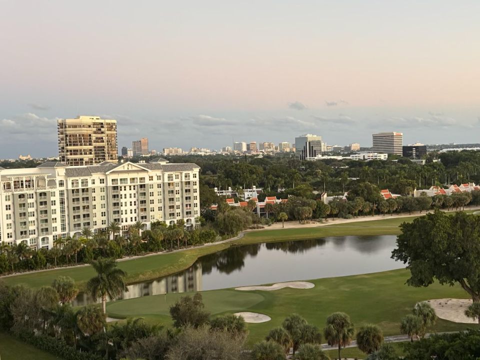 En Venta: $339,000 (2 camas, 2 baños, 1294 Pies cuadrados)