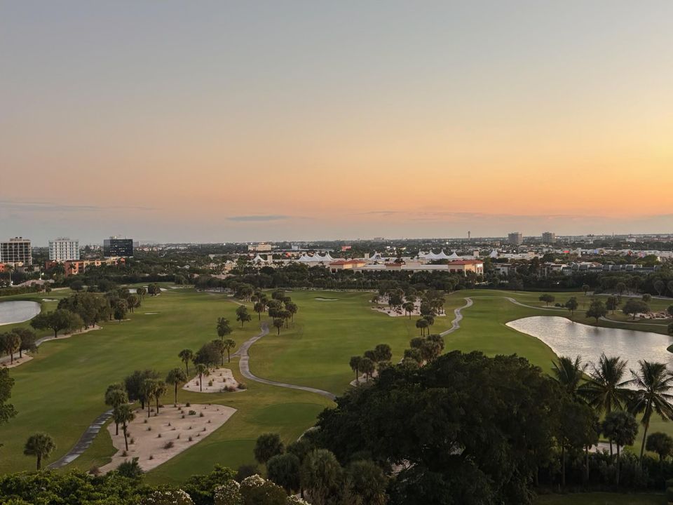 En Venta: $339,000 (2 camas, 2 baños, 1294 Pies cuadrados)