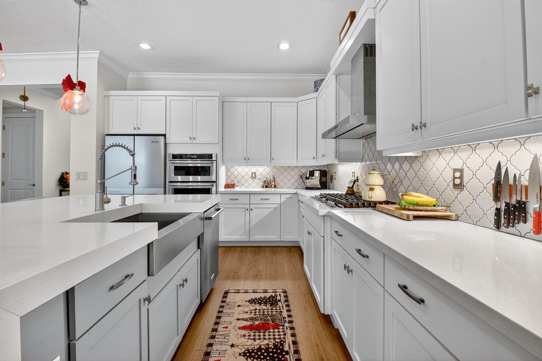 For Sale: $1,099,000 (4 beds, 4 baths, 3050 Square Feet)