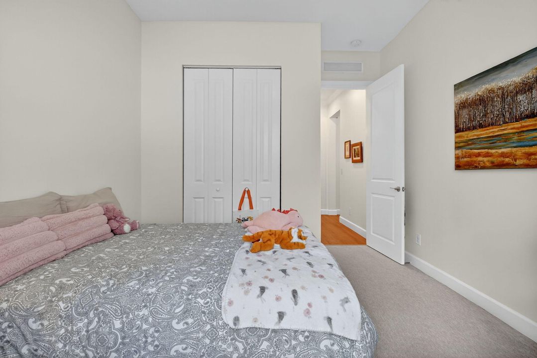 For Sale: $1,099,000 (4 beds, 4 baths, 3050 Square Feet)