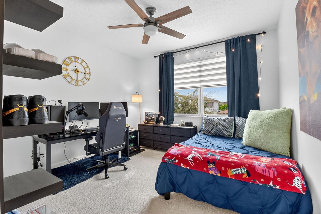 For Sale: $1,099,000 (4 beds, 4 baths, 3050 Square Feet)