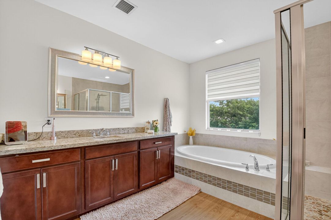 For Sale: $1,099,000 (4 beds, 4 baths, 3050 Square Feet)