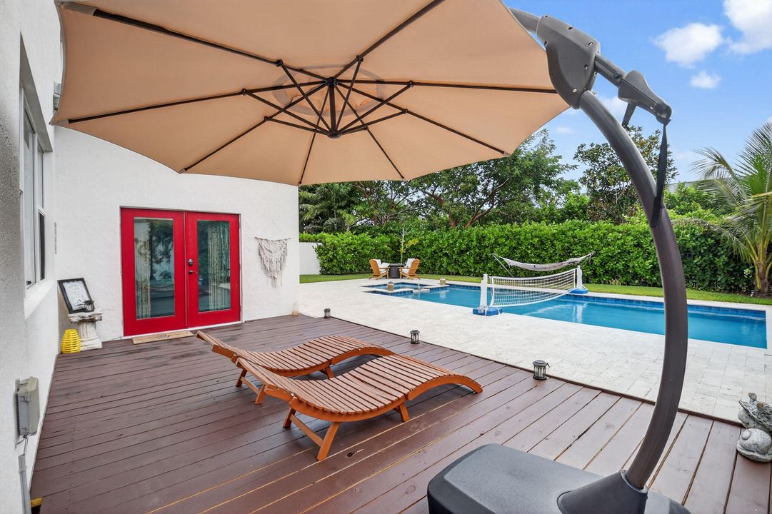 For Sale: $1,099,000 (4 beds, 4 baths, 3050 Square Feet)