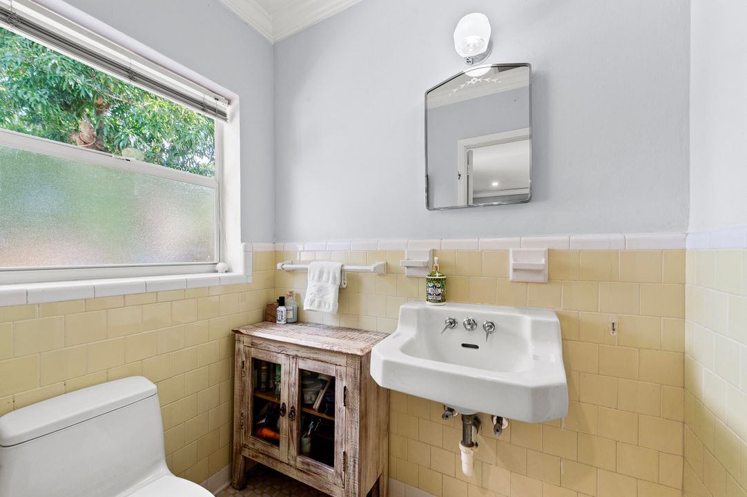 待售: $800,000 (3 贝兹, 2 浴室, 1534 平方英尺)