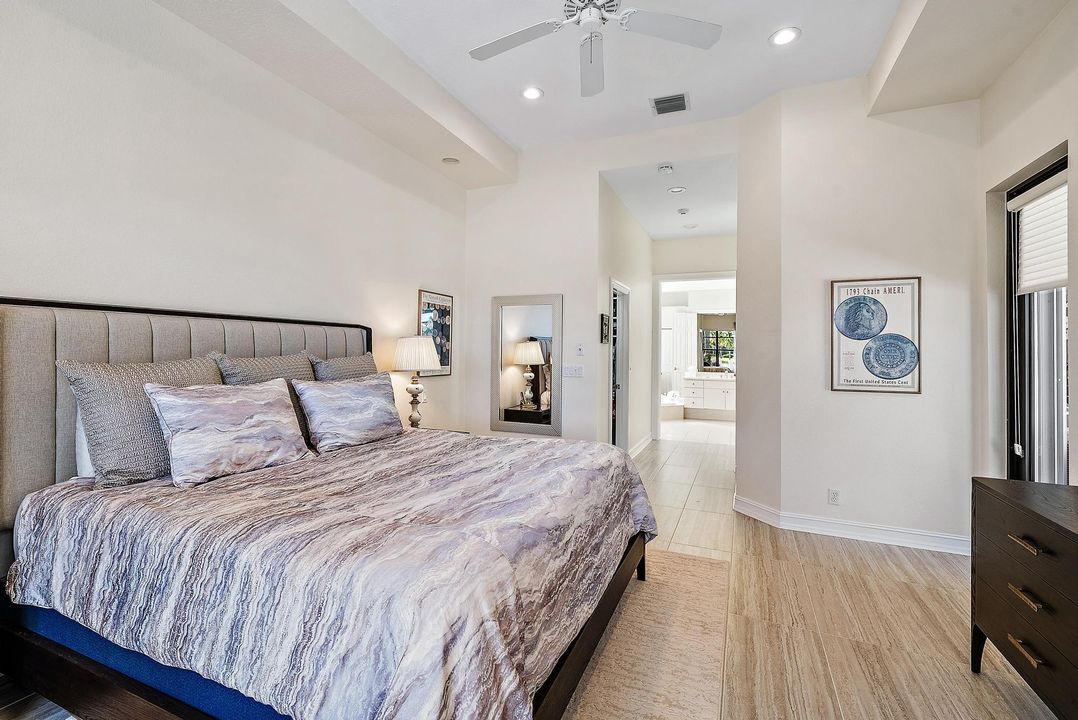 For Sale: $1,595,000 (3 beds, 3 baths, 2560 Square Feet)