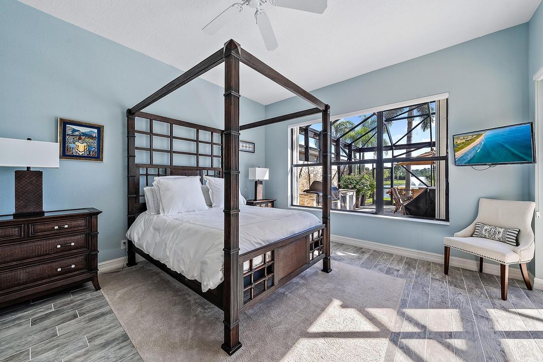 For Sale: $1,595,000 (3 beds, 3 baths, 2560 Square Feet)