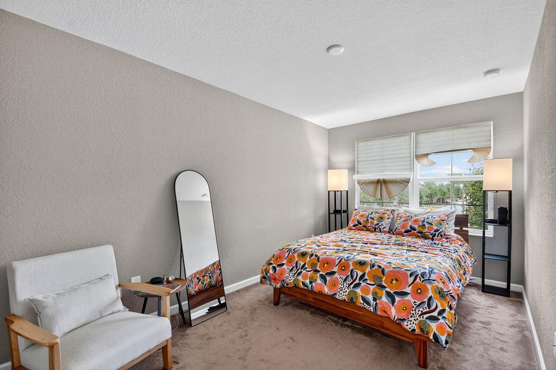 For Rent: $2,600 (3 beds, 2 baths, 1622 Square Feet)