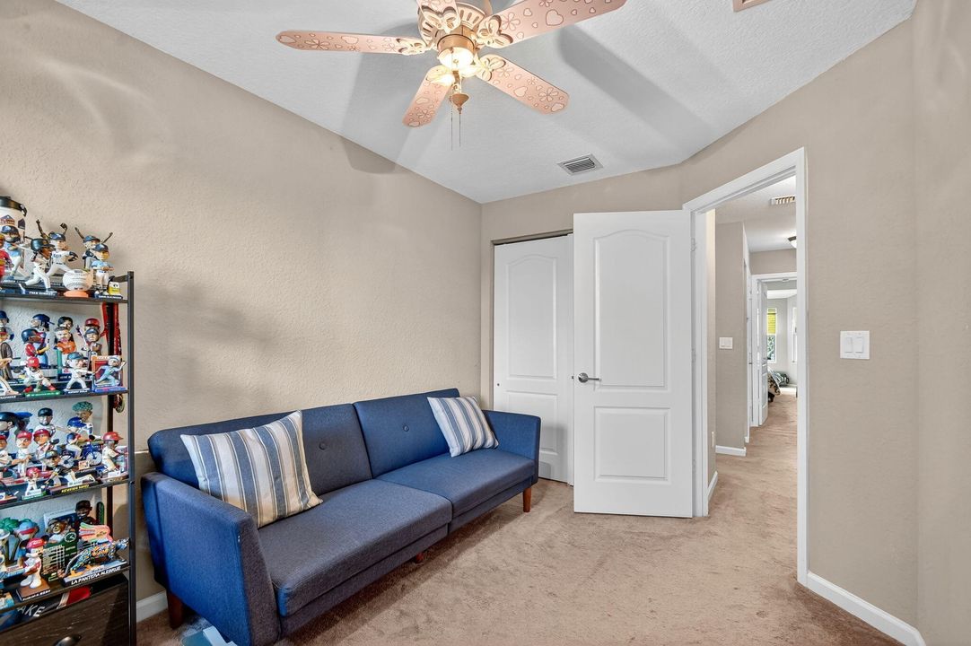 For Rent: $2,600 (3 beds, 2 baths, 1622 Square Feet)