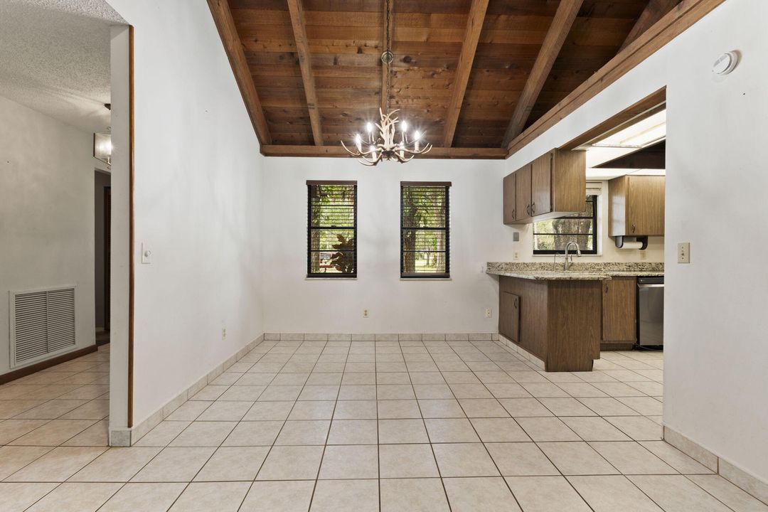 На продажу: $450,000 (3 спален, 2 ванн, 2112 Квадратных фут)