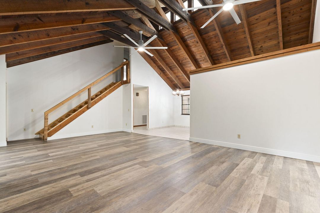 На продажу: $450,000 (3 спален, 2 ванн, 2112 Квадратных фут)