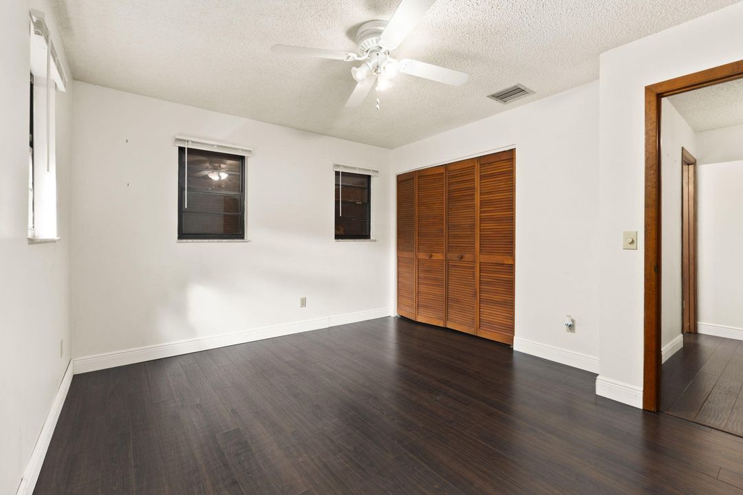 На продажу: $450,000 (3 спален, 2 ванн, 2112 Квадратных фут)