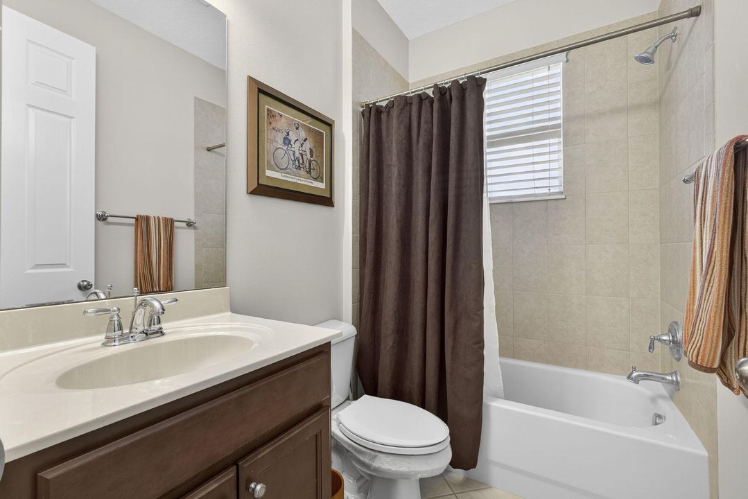 待售: $765,000 (4 贝兹, 3 浴室, 2484 平方英尺)