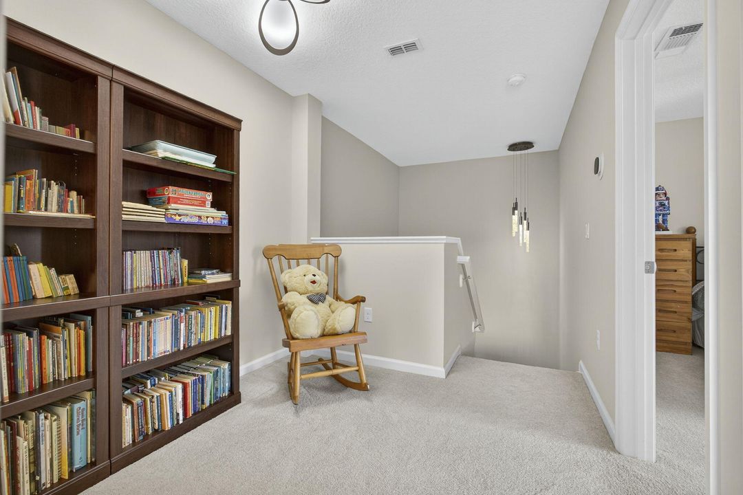 待售: $765,000 (4 贝兹, 3 浴室, 2484 平方英尺)