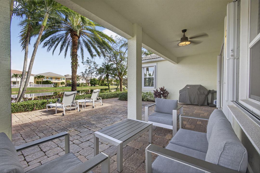 待售: $765,000 (4 贝兹, 3 浴室, 2484 平方英尺)