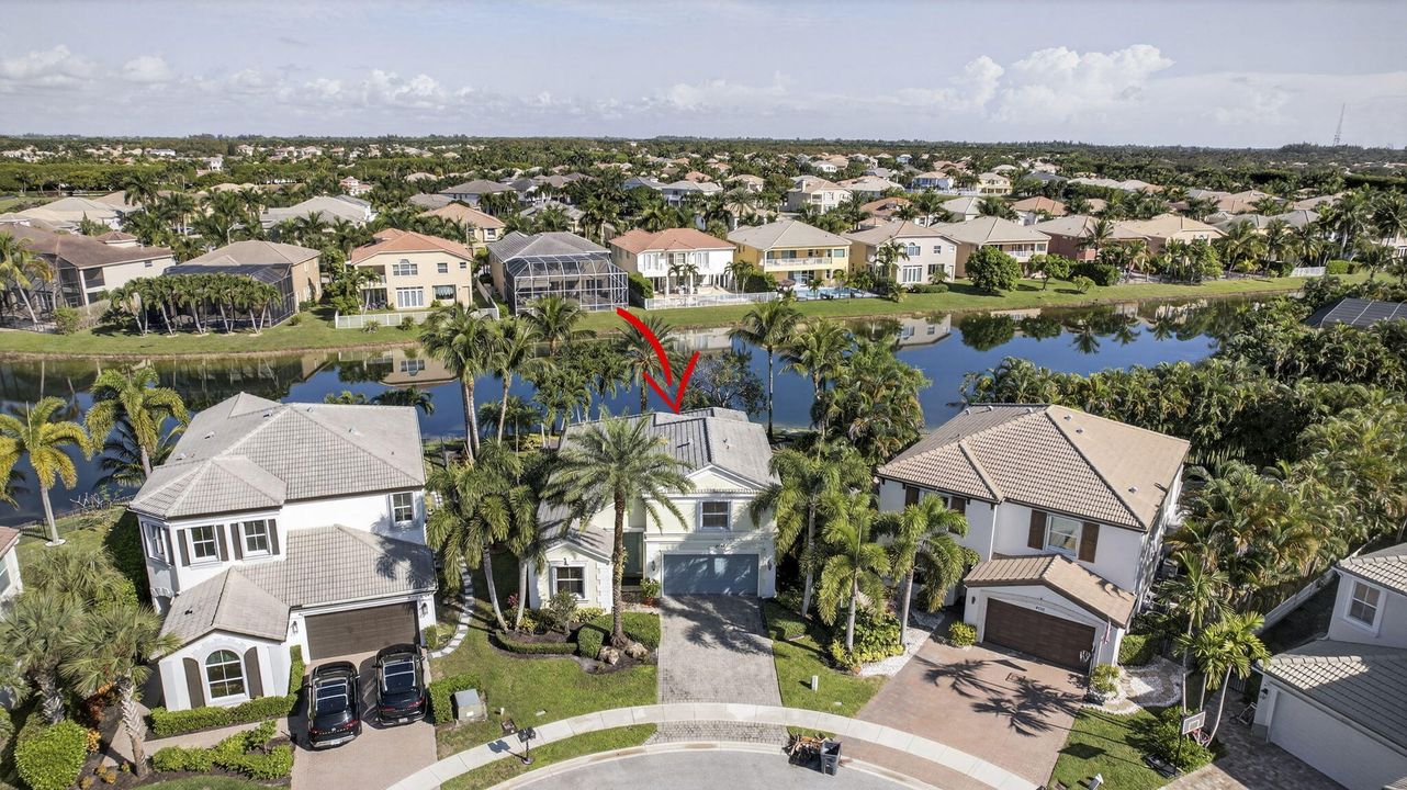 待售: $765,000 (4 贝兹, 3 浴室, 2484 平方英尺)