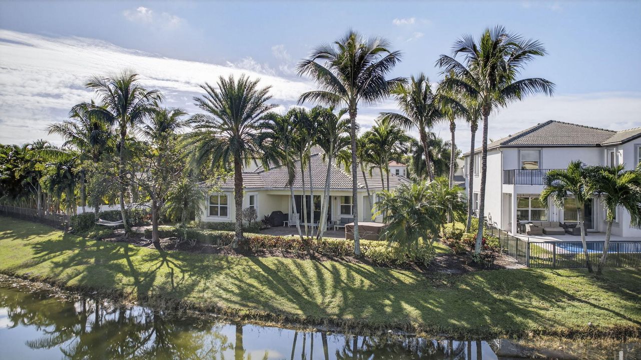 待售: $765,000 (4 贝兹, 3 浴室, 2484 平方英尺)