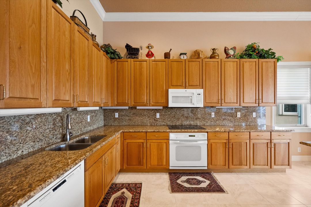 Active With Contract: $649,900 (4 beds, 2 baths, 2798 Square Feet)