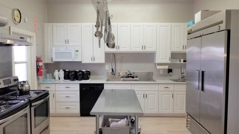 В аренду: $1,595 (1 спален, 1 ванн, 994 Квадратных фут)