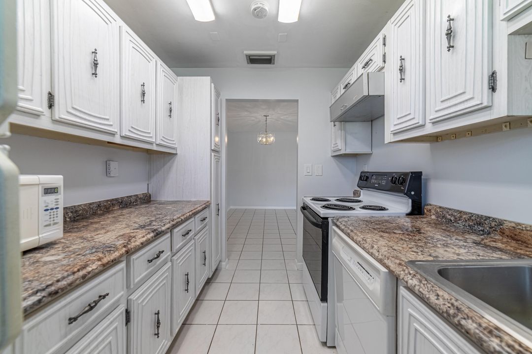 В аренду: $1,595 (1 спален, 1 ванн, 994 Квадратных фут)