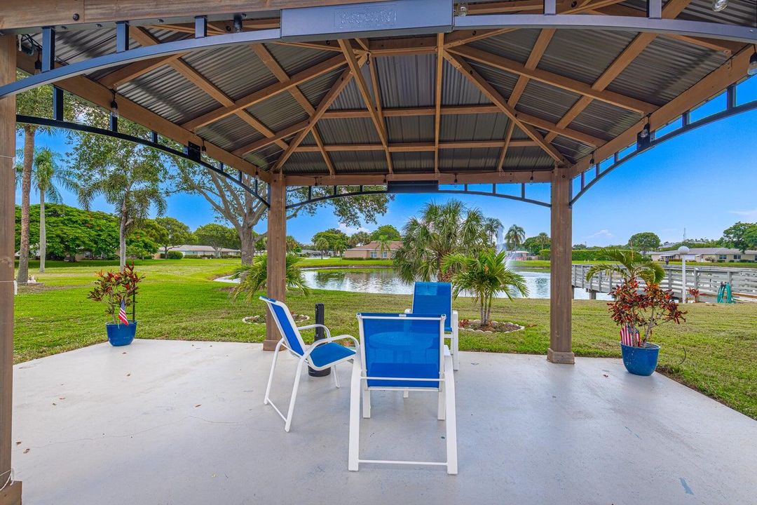 В аренду: $1,595 (1 спален, 1 ванн, 994 Квадратных фут)