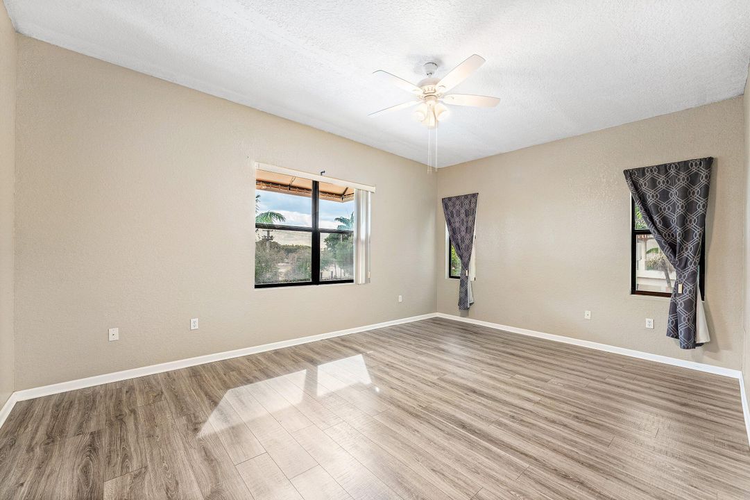 待售: $298,500 (3 贝兹, 2 浴室, 1552 平方英尺)